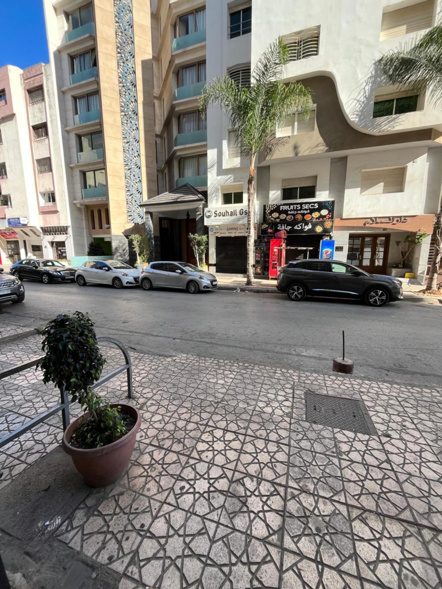 Luxury Center Town Apartment Kenitra Exterior photo
